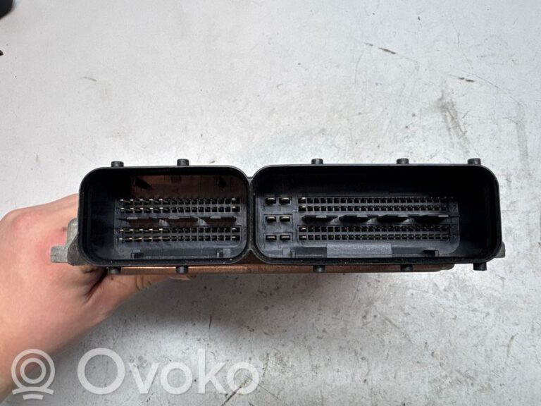 71172874d0c6d469b0b2d28011a9c2f5-52f78dcf4bc385898763436a09bb4c59_engine_control_unit_module