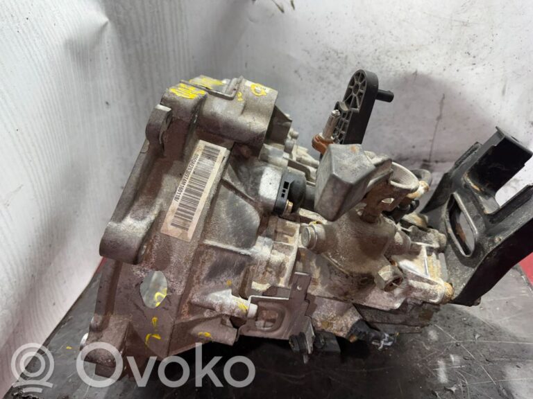 71b70933cfb963c63a6a0b83f6568744-2f851567835f3ab86864b124a0b0071c_manual_5_speed_gearbox