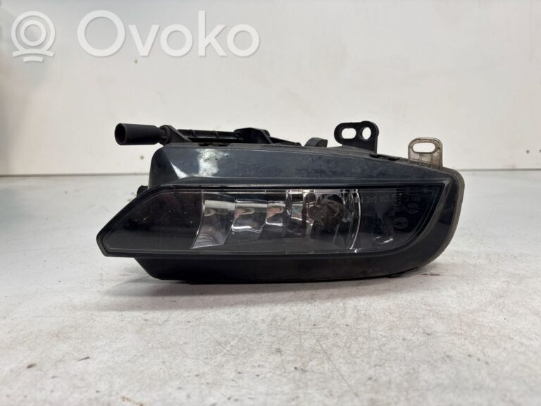 72535e5bf06b6e3ae87d0737af17df03-bb67474209dfcabb90cfcfddacf963b9_front_fog_light