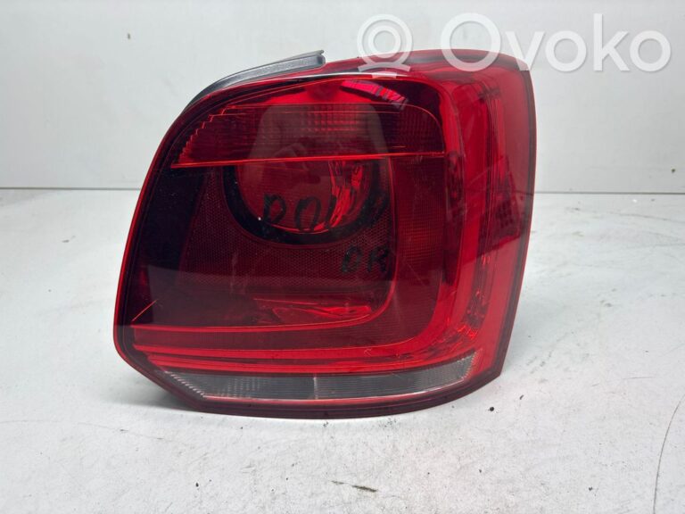 7276623d3704b0d2112968eb0d9e75db-9abb1ebf880b697d2ac8858ae3e15ea2_rear_tail_lights
