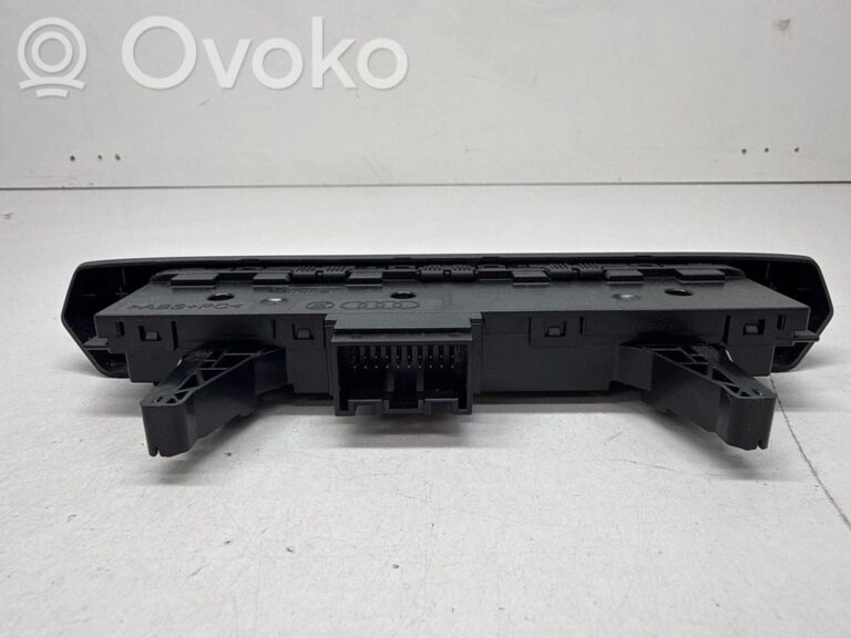 73ef807df2fa35857c456f194df9adf2-5c1fd72786fda365904ec2bb4dbadecd_hazard_light_switch
