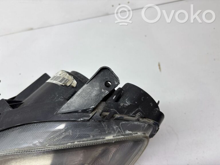 74e7726068daae13094b53b5333972f1-3dd4c81ba3c07cbc0140dc5f3b421e0a_headlight_headlamp