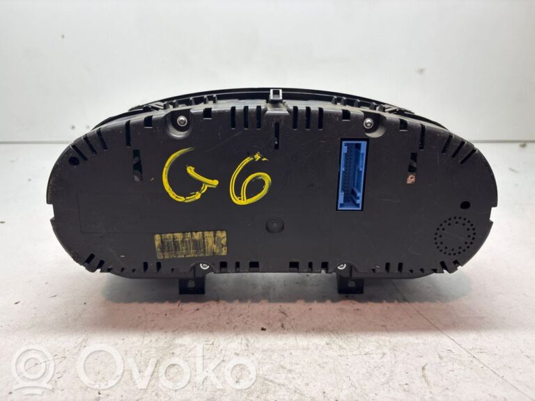 75f33bcbc1a2259d36834d3d53b183ab-1e519298cba2967b943316ed3c9dba76_speedometer__instrument_cluster_