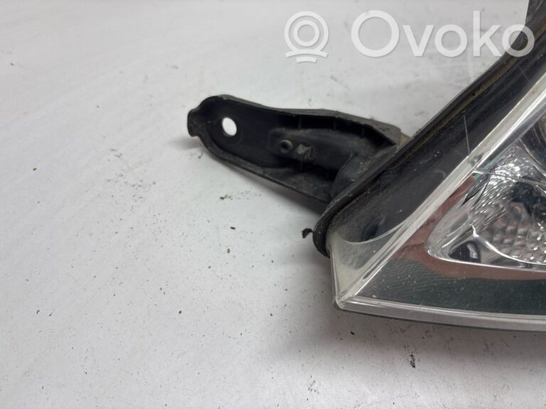 76a2728181c8483716114b425d623a64-6145e014fe18d3ef2bc17743af8a6b5b_headlight_headlamp
