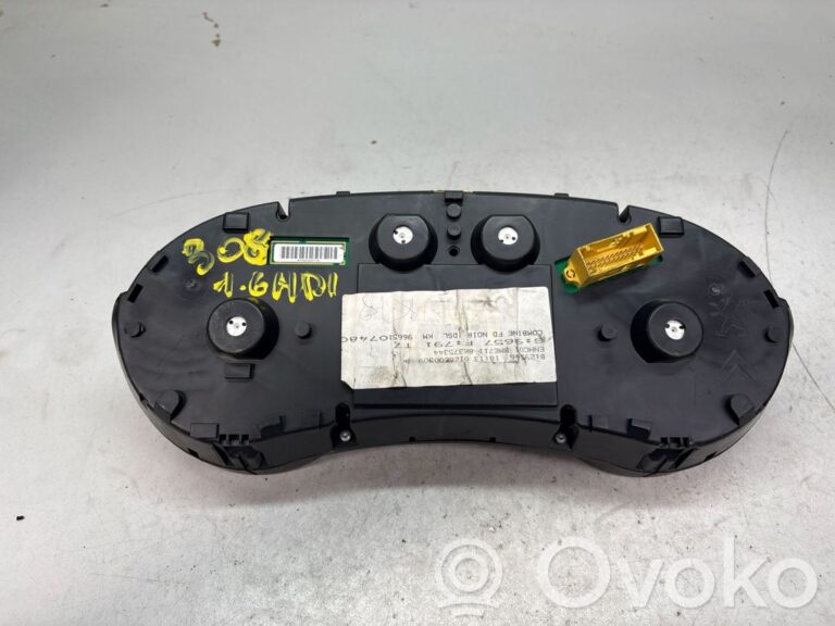76eeecf77f55eba149888264bc6aeee4-9816070b9c73332ec30590e2c4e23cc2_speedometer__instrument_cluster_