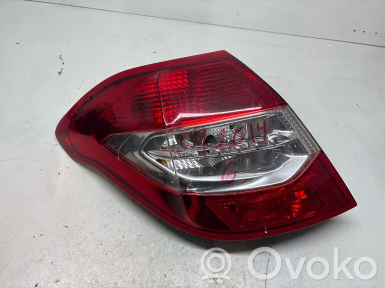 77c6160a01b92ba02e0771b4628d3cc1-e267688a466ad89df649a1ccb7550c84_rear_tail_lights