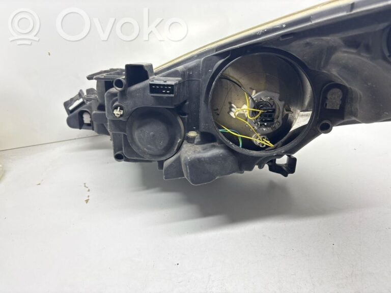 782caa3a91a41914e6ffc518dbaa2932-829c5f751b465d9589a40af46f4274e5_headlight_headlamp