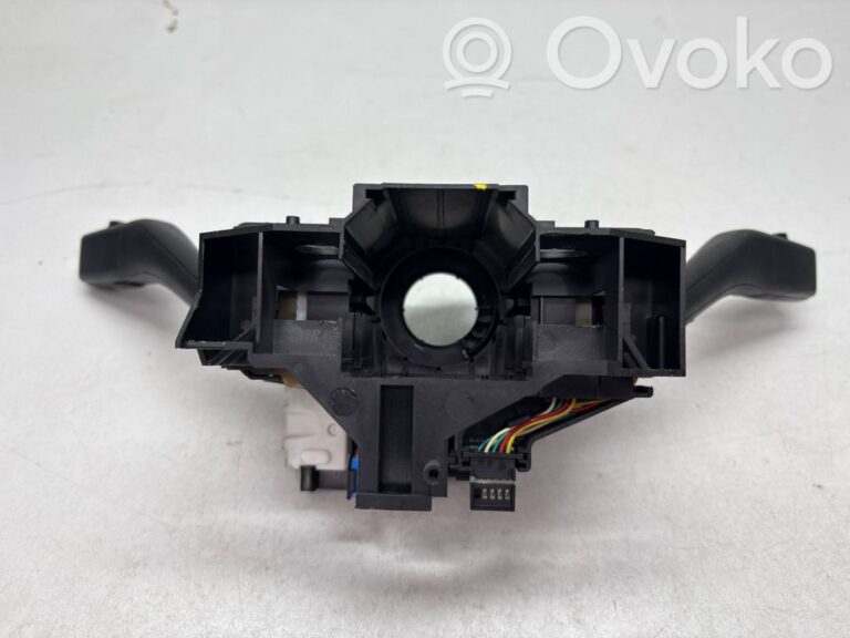 7b332249b0c4f77adf9a4bd2ba50af75-7e2a1e989ead70f4189e078a8921db0b_wiper_control_stalk