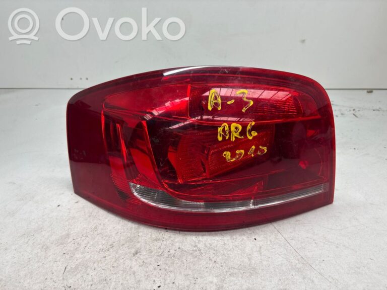 7c38c155aef7ec49975d0904010b6ff6-0874232ec05a4e161b034db1add6a40a_rear_tail_lights