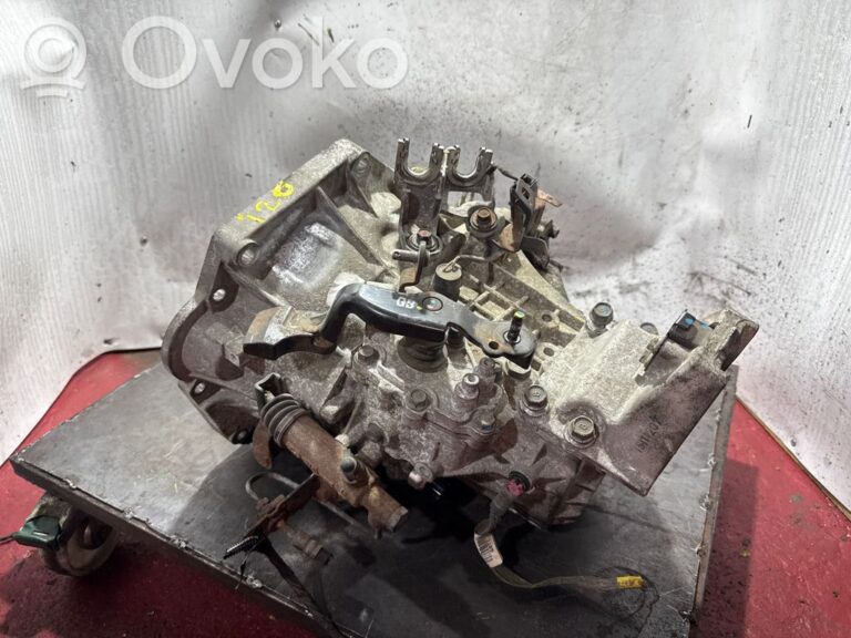 7dd609f409a346f884641d870424251a-c8a82792909e19dfcceaa8297fe53bae_manual_5_speed_gearbox