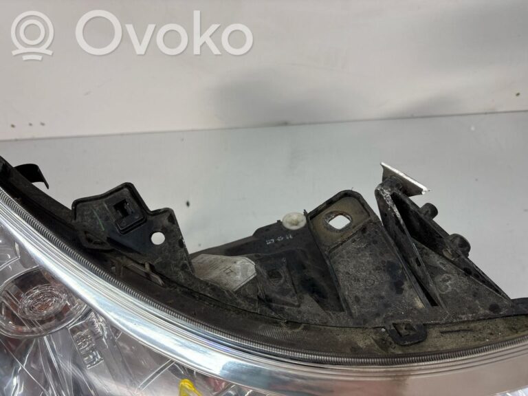 7dfaa00f7e4ff3714da8eb3673d9e2c4-56bad755e2daef9ed51b572d7a0f9931_headlight_headlamp