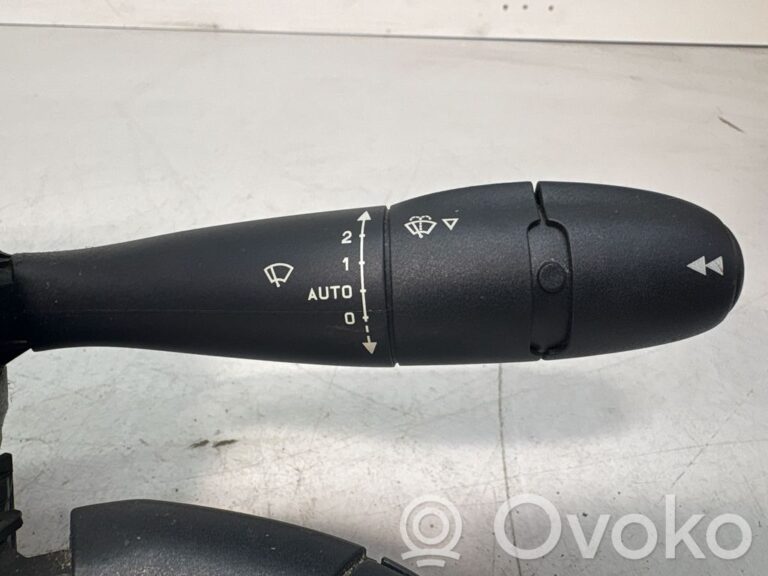 7e9a896b2aefd398472860a86e45510b-22947463b0febfaf56fdbd9ee0a69dc7_wiper_turn_signal_indicator_stalk_switch