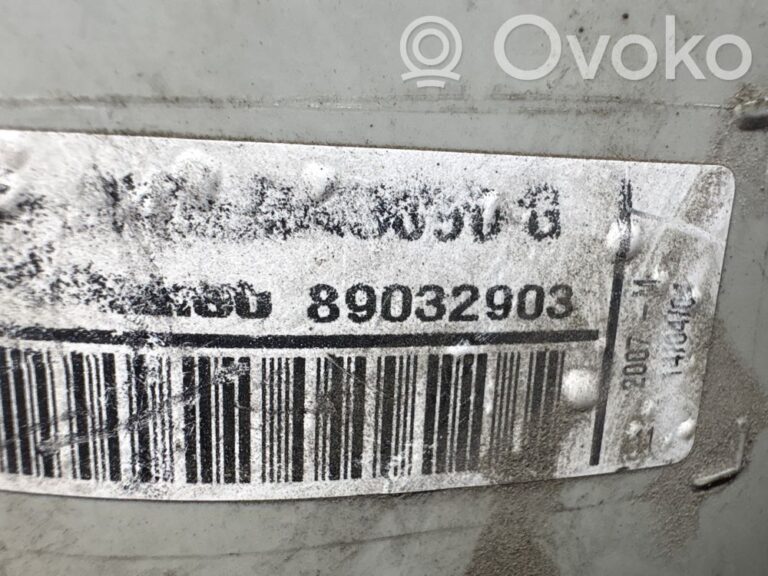 7ebeac15fe547260dbe15b25d25db5e2-f96dc4c3d248fd060f71124961de7725_rear_tail_lights