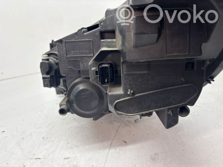 7ed1646558d139a197e5f40c09a10857-c707c801abe3edb51360642cf765e504_headlight_headlamp