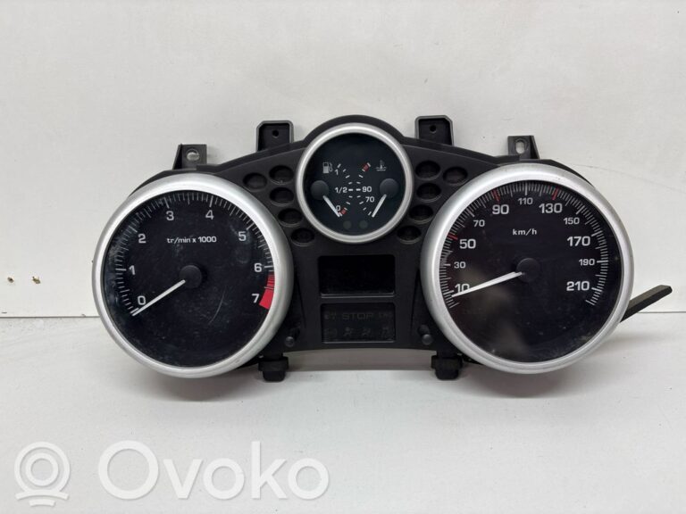 7f7a7844b2bd9bcba600c7f01d2749d7-d55a2266a2310d9f98a7c452a34df9f8_speedometer__instrument_cluster_