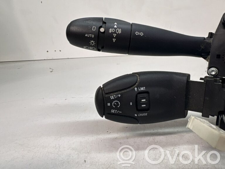 831080a921ece5455fe2f76370a0d6f7-1c80e1df7958220e07fe8ab0c663fc92_wiper_turn_signal_indicator_stalk_switch
