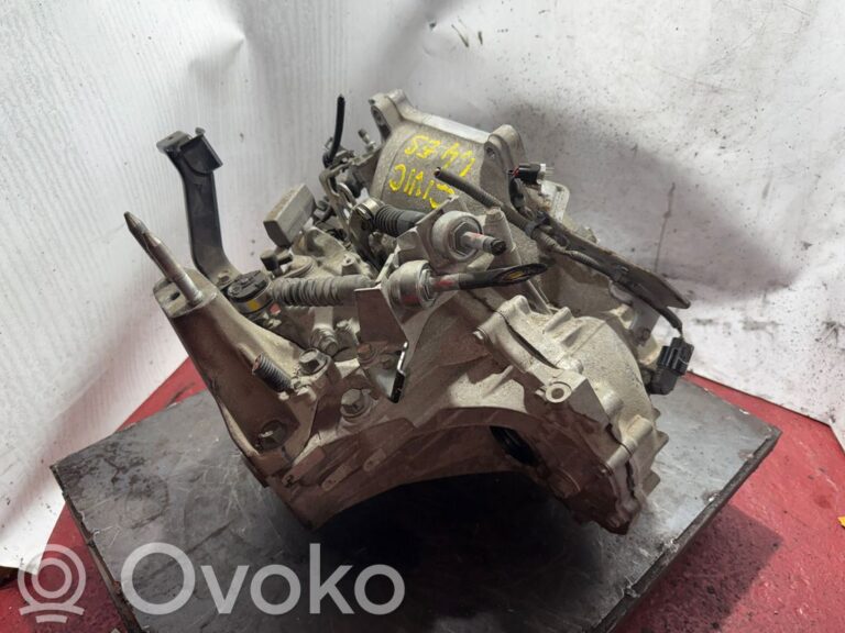 832b6e89ec7b0d4ed4a6cb5ec8e7806d-8526c98181b5366ed0bdb256a68ef819_manual_6_speed_gearbox