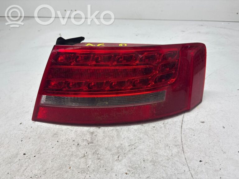 8509a2a6f689306cc82dfc1880cdb66e-6252a165f4f3c0bc502a18d518215b51_rear_tail_lights
