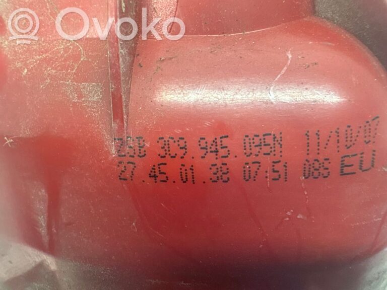 85d85b34b657e31fbcd3ee249dc7714b-52205b7d9bcd29f688a252112ff6332e_rear_tail_lights