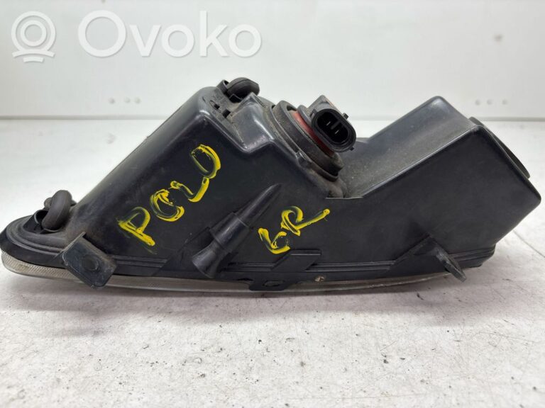 85fe01fd9884ef26f441b436bfe70e8a-864890769743756d94a8b2c688b3c195_front_fog_light