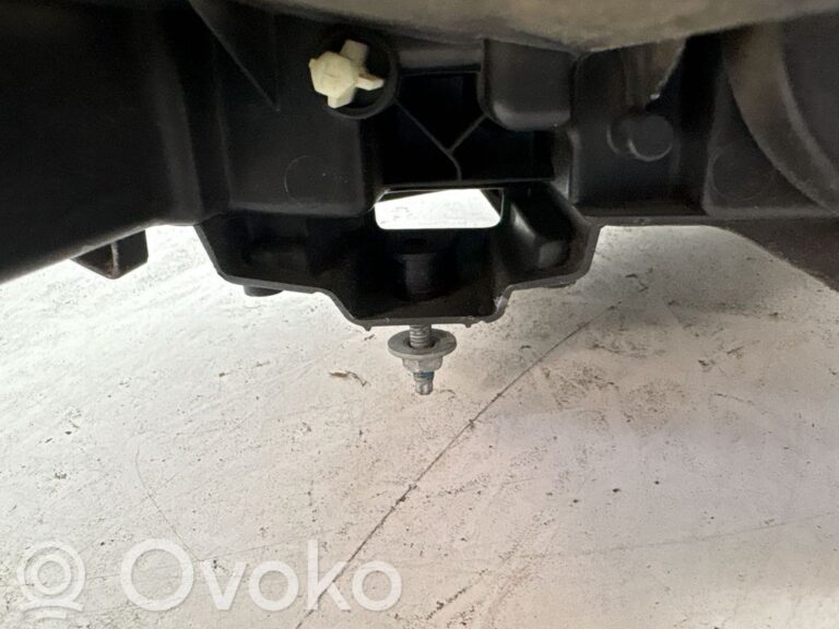 86aa995d330bbd59b2359a3f8b3a6815-1a39135d4f33ed39ce30206e4fdb33da_headlight_headlamp