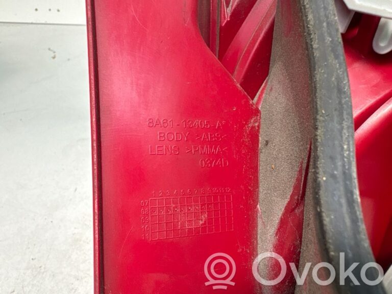 877c5b6538dc6d4defef74f8fc7b4d26-54e6c76feaa59a8cbbc8835c969da11e_rear_tail_lights