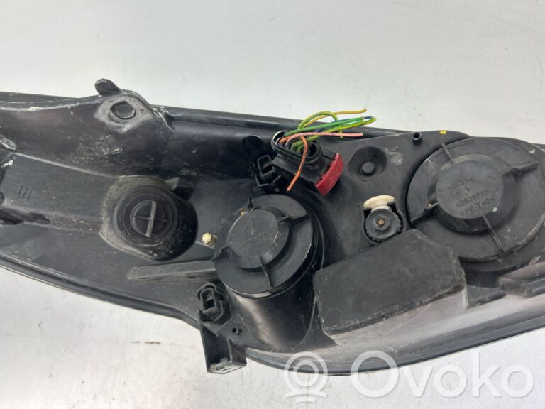 87ceecc392d7c7f330811ffb31d0a3b6-5d693ae641a21d9872d62ca484924e2b_headlight_headlamp
