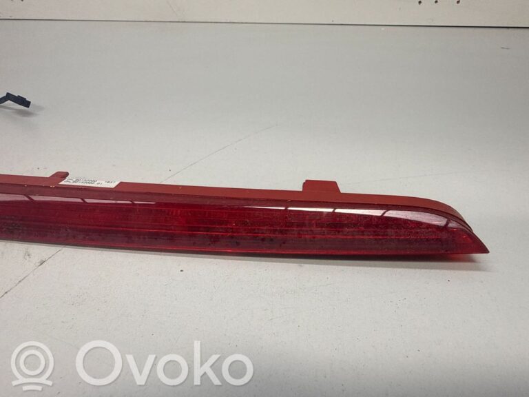 883eaa1a5485a760af785fb235f66b8d-fdb16ef82fbe6c8a631b66389457b5f0_third_center_stoplight