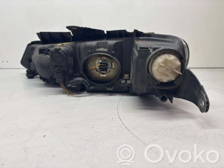8896ea4563912f7e5b8cd20dcb41c943-83604c3cadae4c97ce0ea73e6d775f84_headlight_headlamp