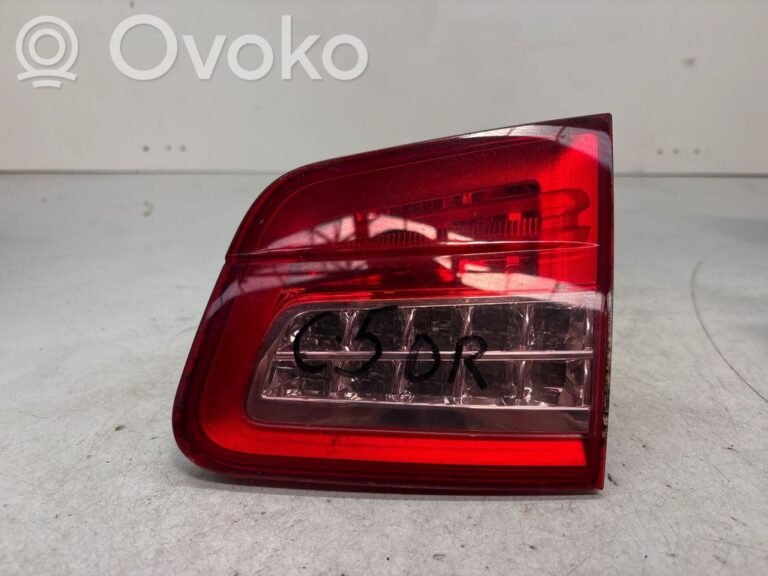 88f8509a48f5b2cac3bb97cf324948be-a5131239382ebb3be92f7174494f5c30_tailgate_rear_tail_lights