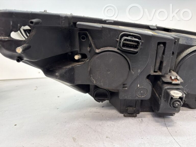 8a40966377198445ab530d0448d5e5a2-2ff3d7a63986137b1ffd1e58d24cce65_headlight_headlamp