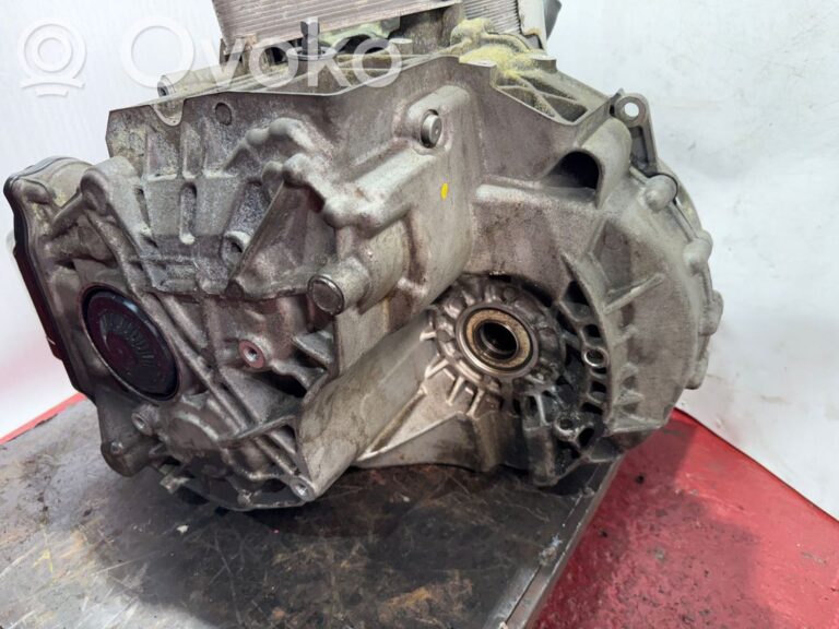 8a92eb6e0805ac1e09701fe342d4f4fe-cbe4b574313cd0d094dfa0db83a903ec_automatic_gearbox