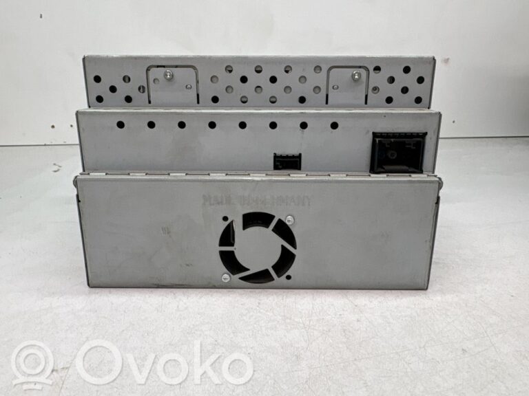 8b05abeddaf32c367007df2f7c84c86e-d5eafc3ff1e875093d9b95e52417ee35_radio_cd_dvd_gps_head_unit