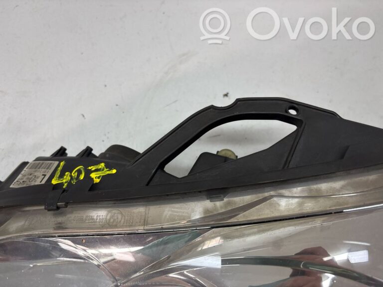 8b427f3f12b69595f903baa0ba4734cb-0da436241fccb1183bed4bf9e8d01f3e_headlight_headlamp