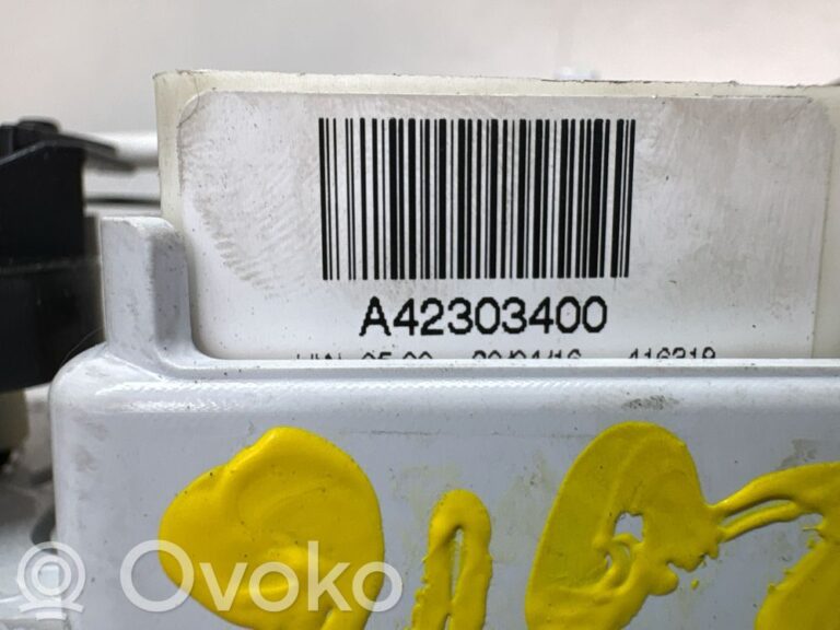 8be0ccf123b1b3e800734a147bd7ca4e-e0a5028036da110add95b975b0396c2a_climate_control_unit