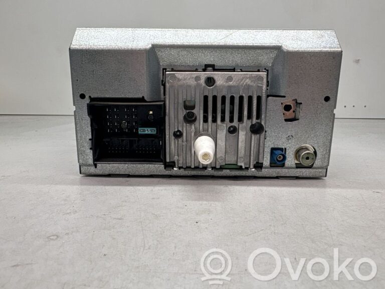 8cc26e405a660c18651593079073bb88-0863f09db021e2e0346a70ab8f4252b2_radio_cd_dvd_gps_head_unit