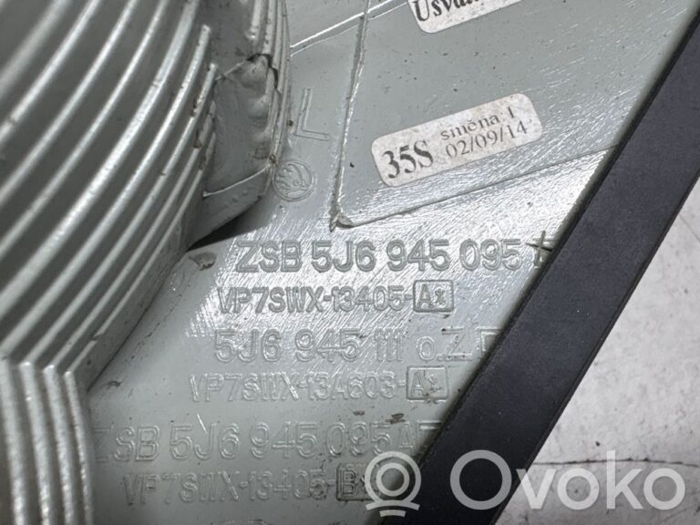 8d4c8c0e13cd3867218bd5b72dd2253e-5510fcad4b6e54ecaa77cda66212d2b1_rear_tail_lights