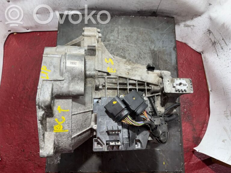 8da8c85e3170e36be72e3ceec5271036-4ceaea8712a50ba94c8c77747a7577be_automatic_gearbox