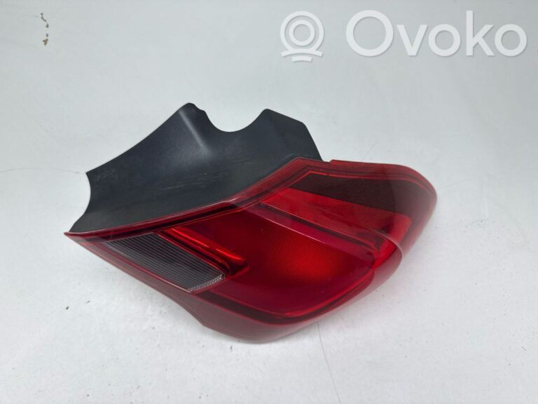 8f68e5ee5e34f9d9b6174b7f90747742-bef7ea9614b50fad969249c0a5422bfa_rear_tail_lights