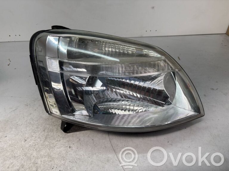 8fa57add3f3330792b6dd30880cd4c8f-c7eeaa048b975a4d3d3c6a90730f5981_headlight_headlamp