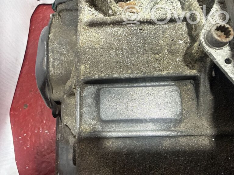 8fdd0593f265bd89e429c818881ffa89-b693a4663f1418bae6fb91deac27c8b8_automatic_gearbox