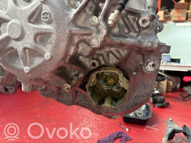 900885d8a90c05d240ebe55930570d69-a8d7534d6c2ab739d10108c53293d367_automatic_gearbox