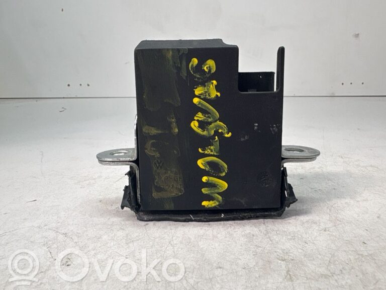 91658f7d57b2e5447cb3be5e77dc8f6d-a5de1ba07ee1acc2f3ba53587d4541ae_tailgate_trunk_boot_lock_catch_latch