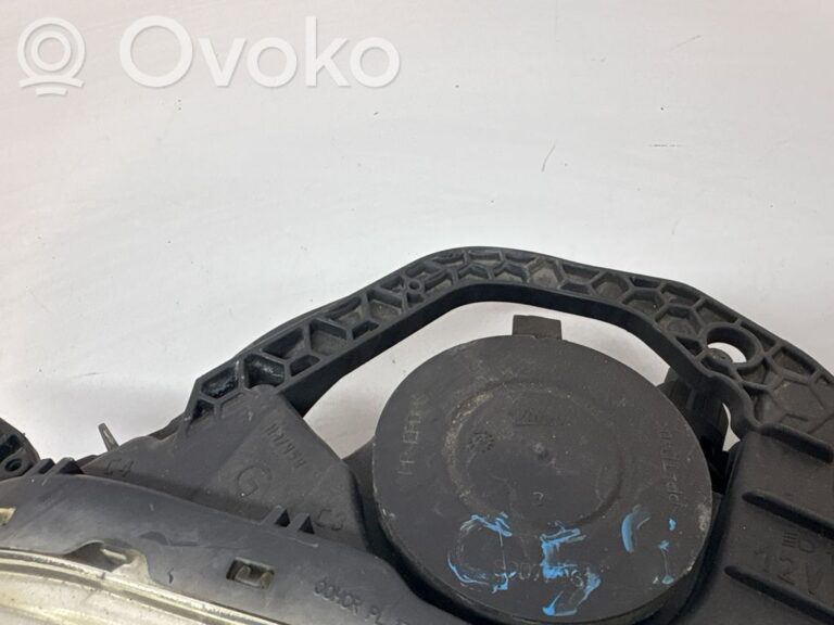 91fd60517799a8e6fa91f4d810aa1796-3428d58a1c7f3952d80adf6ce5f76e18_headlight_headlamp