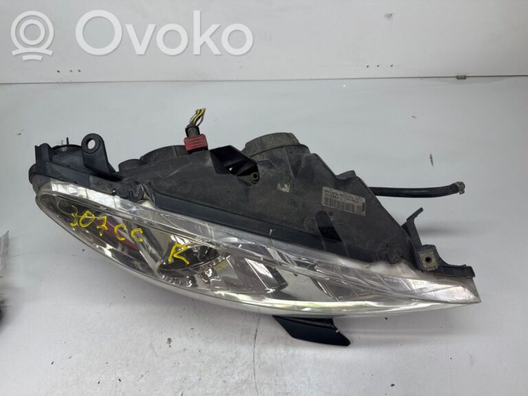 91ff2c0253b7ec336f52c0ad7e709bc0-1c2f62cd1d31019f8f78dd1e8ff9b244_headlight_headlamp