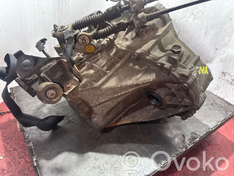 9369b9f7457fd9bd525d084e1a976f01-8571fe08ac2170e97f9bf59473add6ad_manual_5_speed_gearbox
