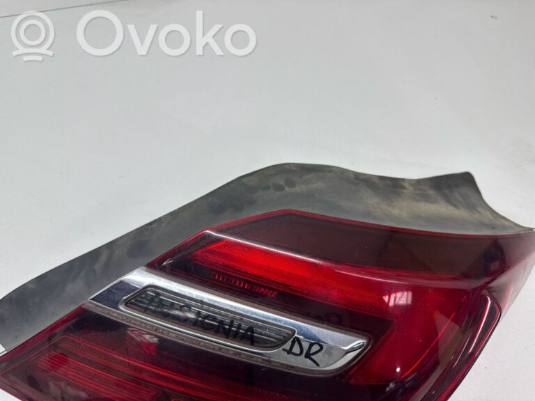 93ea961145d33e1194930b9844046f86-51d9aca695323ca3d723318569bec7cd_rear_tail_lights