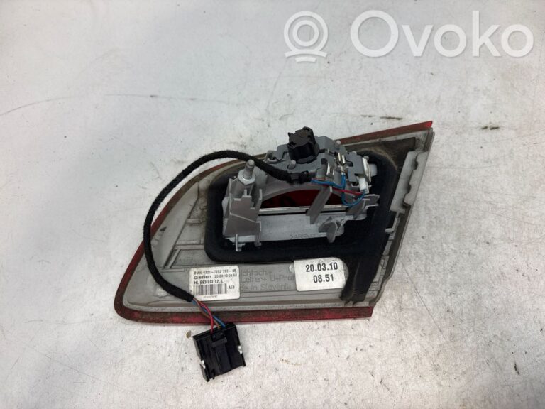 973ad63de8abaa87664b31bfc1211d2f-18c70eb2b17a70d058e58b846b357459_tailgate_rear_tail_lights