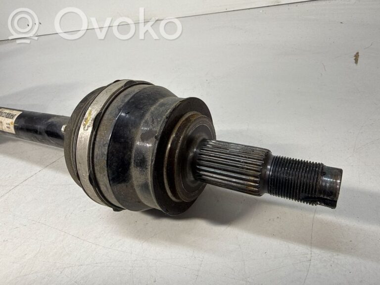 98dc30d5d215f2bed643ec3779e4642f-alfa_romeo_tonale_rear_driveshaft