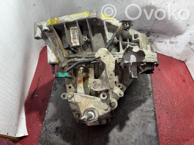 990f752da8ff7f9eb3442a07dece746a-46e751d99196adbf289dd84c2cace4b3_manual_5_speed_gearbox